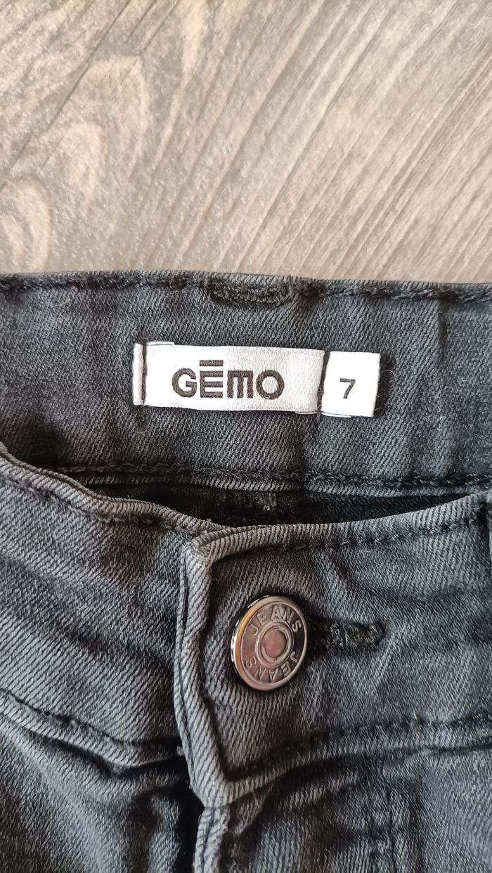 Jeans fille 7 ans - photo numéro 2