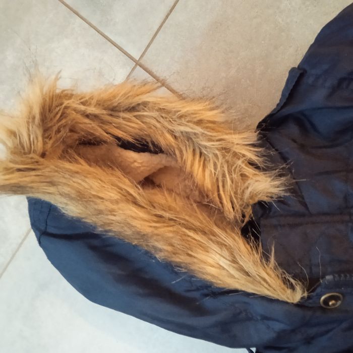 Manteau col fausse fourrure neuf in extenso - photo numéro 2