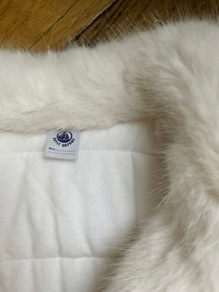 Manteau fausse fourrure 10ans - photo numéro 5