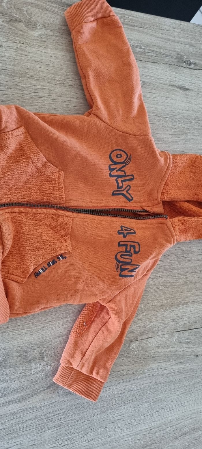 Gilet orange - photo numéro 2