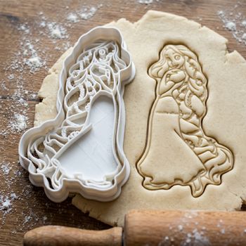 Emporte-pièce Princesse style Raiponce - Découpoir Biscuits et Pâte à Sucre