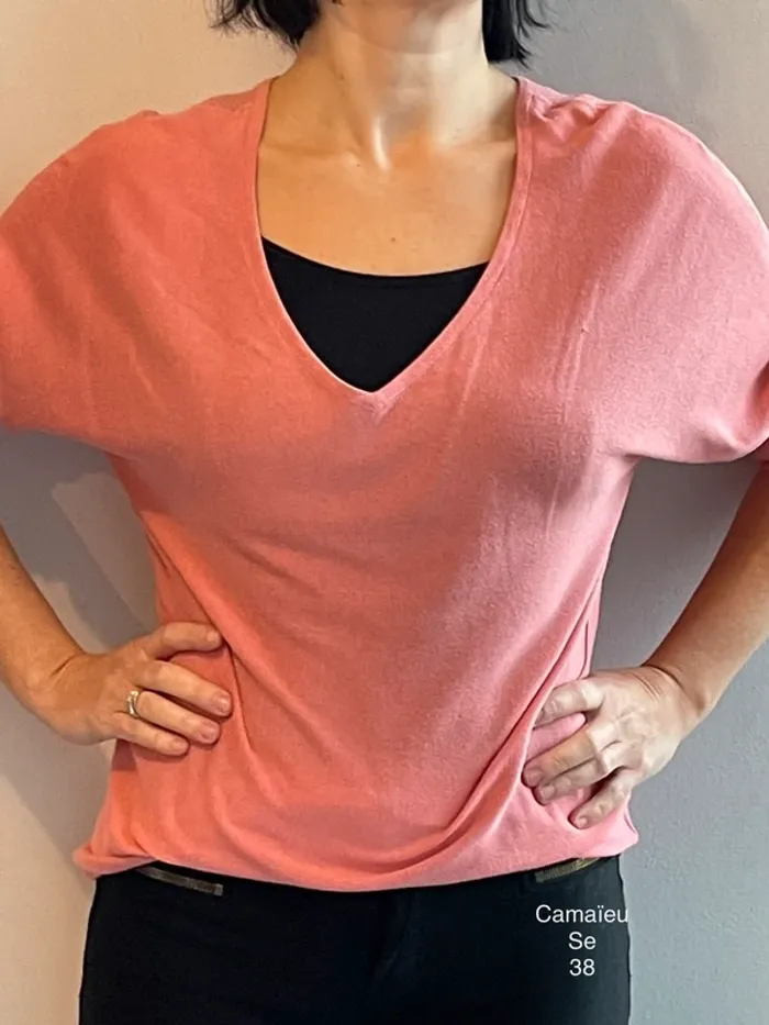 Pull léger manches 3/4 rose col V