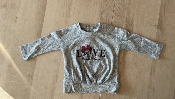 Pull léger gris clair