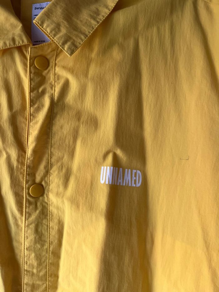 K Way impermeable Bershka jaune M/38 - photo numéro 3