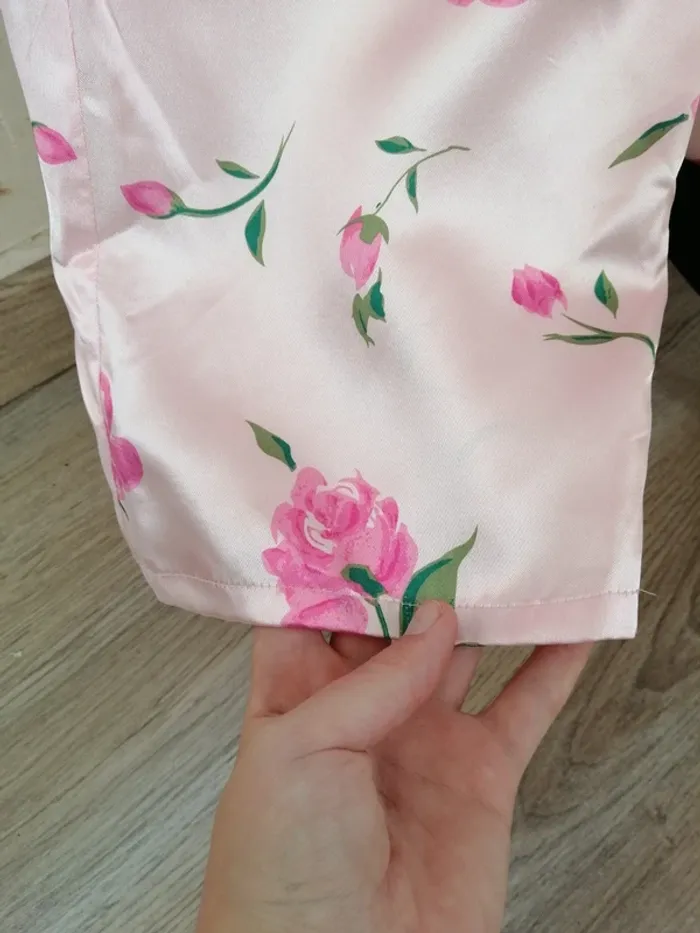 Ensemble de pyjama pantalon à motifs roses et chemise rose en satin / lbp magnet /(42-44) - photo numéro 9