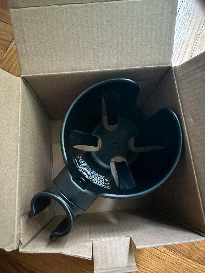 Poussette de voyage Stokke Yo-Yo 3 Taupe neuve et emballée - photo numéro 5