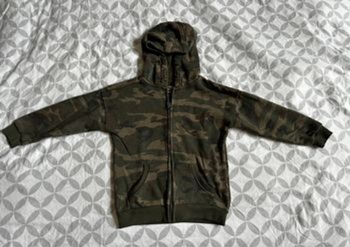 Gilet à capuche