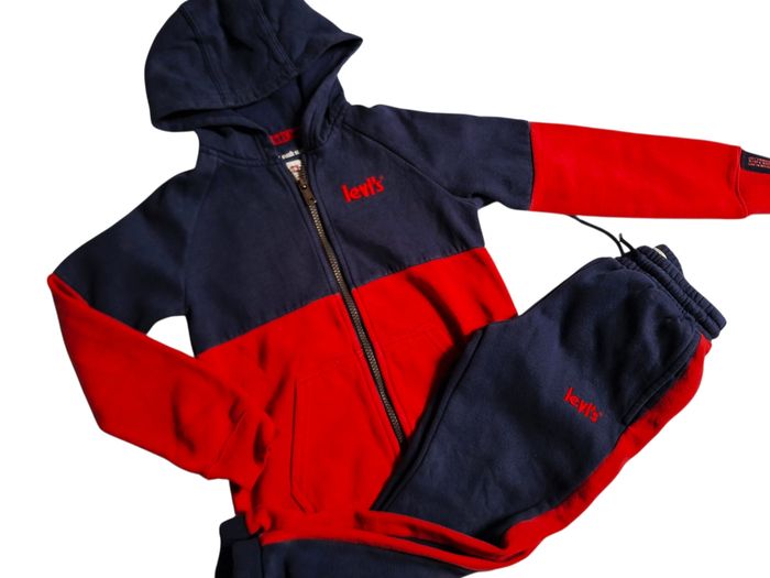 Ensemble levi's