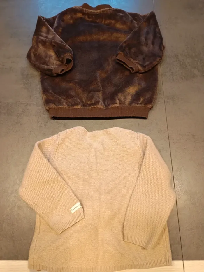 Vends pull et Gillet épais bébé garçon 12 mois. - photo numéro 5