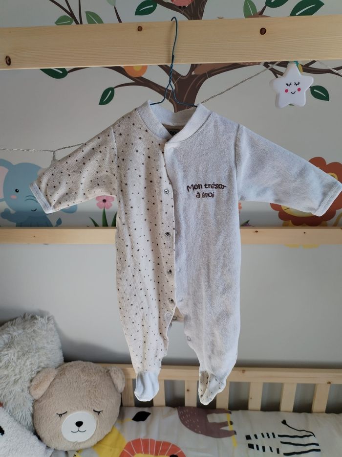 Lot de pyjamas - photo numéro 8