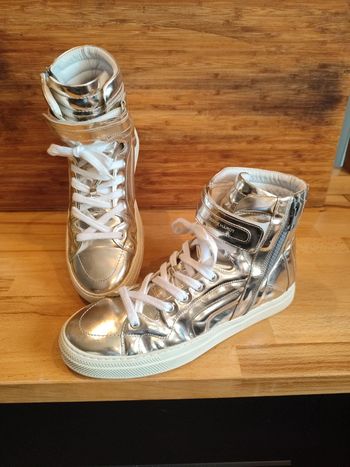 Pierre Hardy cuir