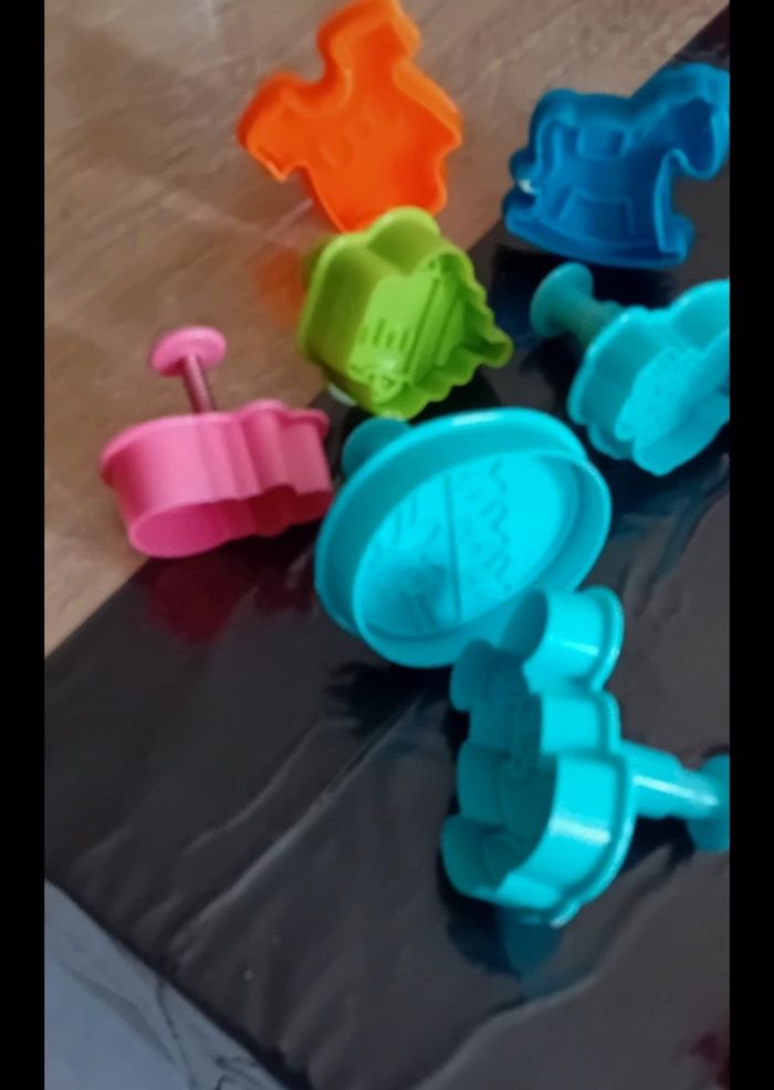 Outil de Pâtisserie / Décoration Créative Emporte-pièces et Moule Silicone - photo numéro 4