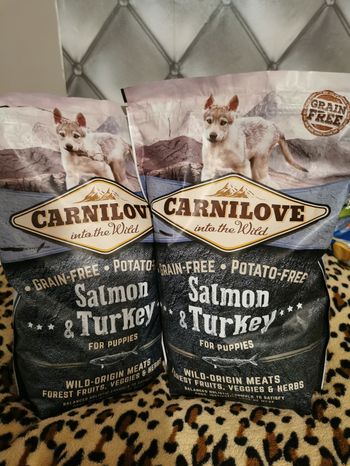 2 paquets de Carnilove Dinde & Saumon 1,5kg x 2 