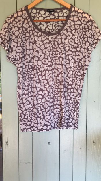 Haut fluide gris et blanc col rond best moutain taille 1