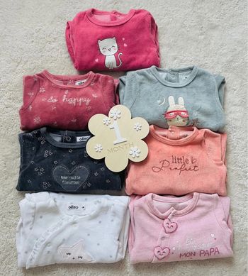 Lot de 7 pyjamas 1 mois