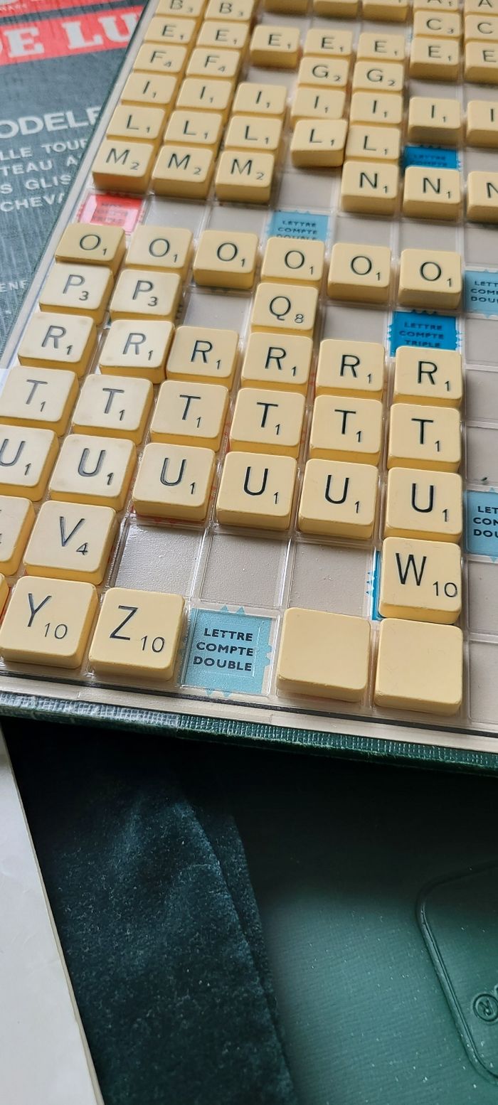 Jeu complet scrabble deluxe - photo numéro 3