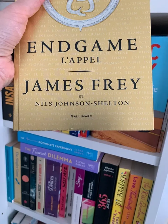Livre Engame tome 1 - photo numéro 4