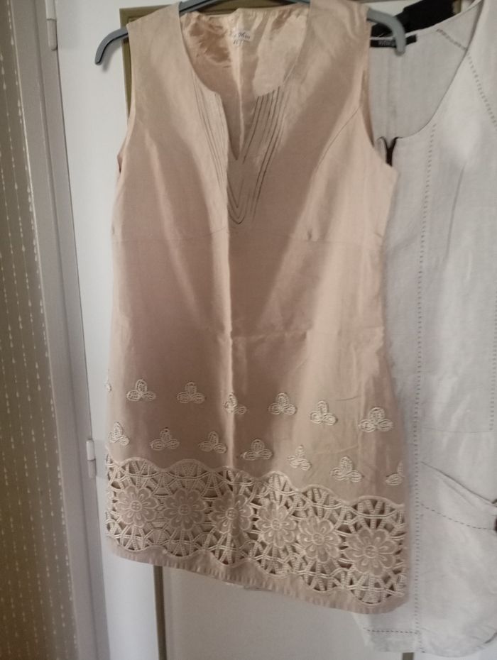 Lot  5 robes 42/44 - photo numéro 2