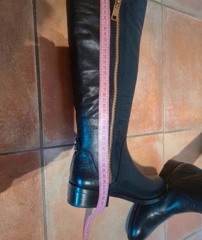 Superbe botte haute en cuir noir aldo neuve  pointure  36 - photo numéro 8