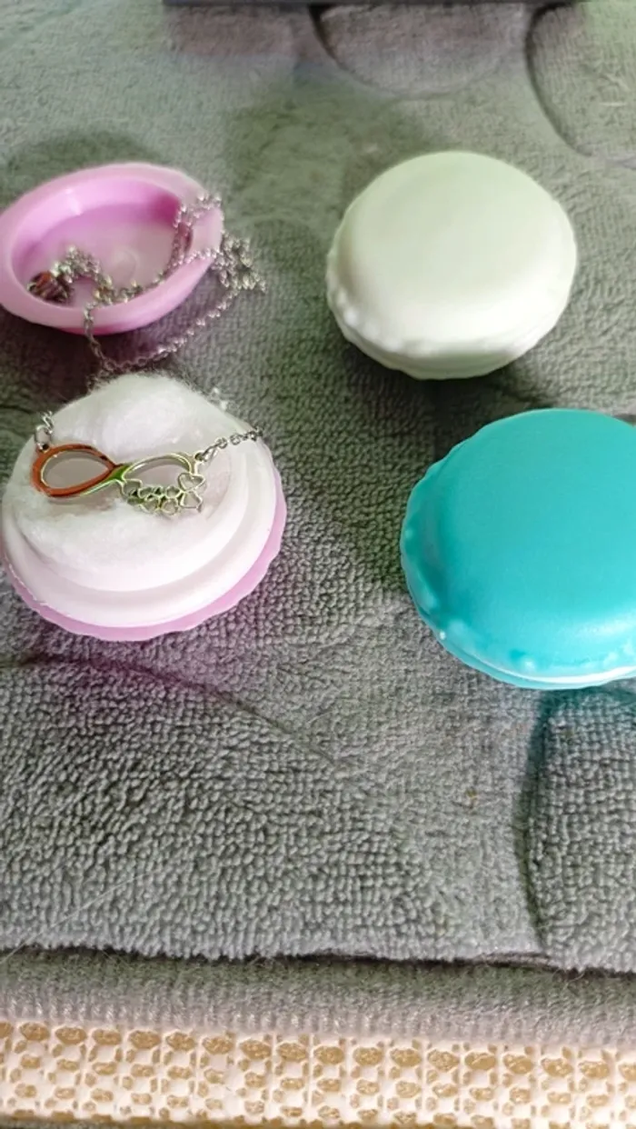 Chaîne et pendentif acier inoxydable - photo numéro 3