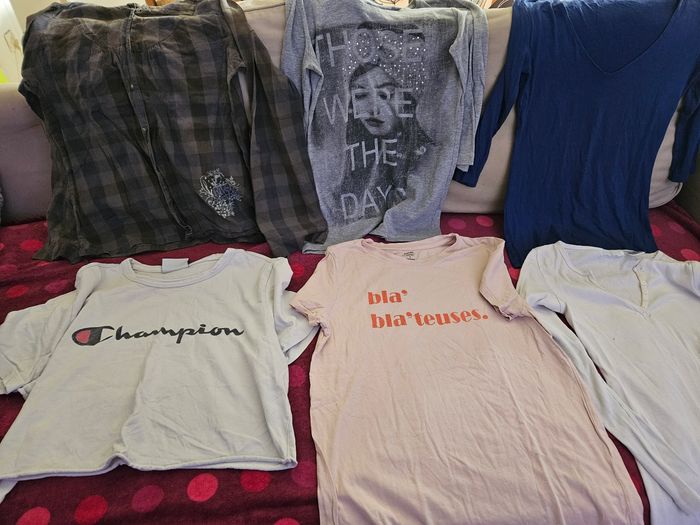 T-shirt lot femme taille S - photo numéro 7