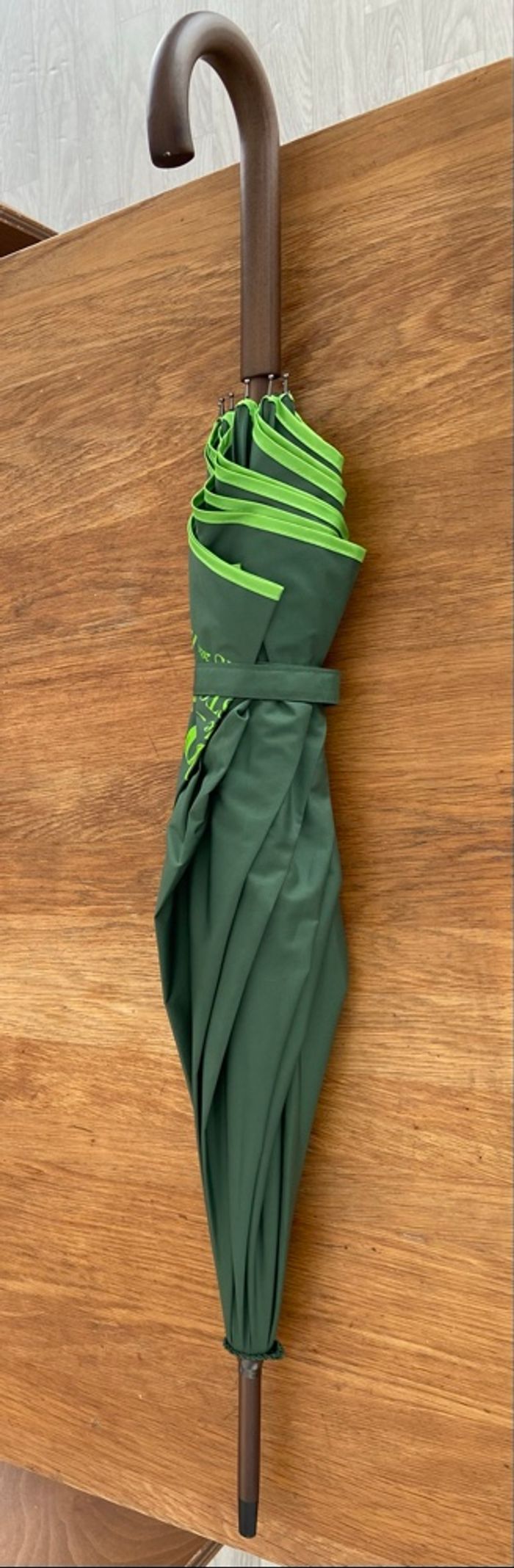 Grand parapluie Palace Le Bristol Paris neuf - photo numéro 4