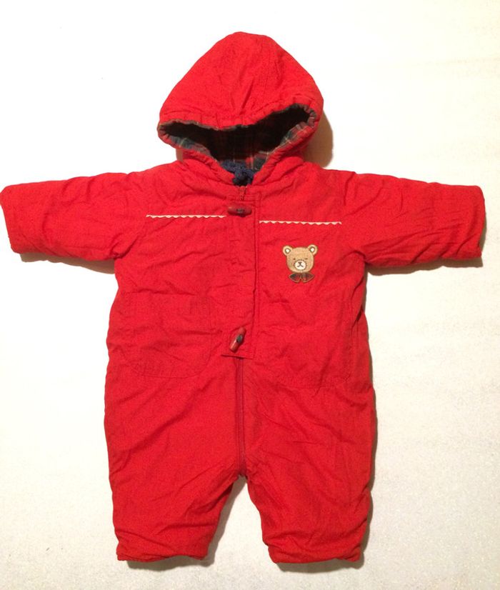 Combinaison A l'Heure Anglaise 3 mois parfait état