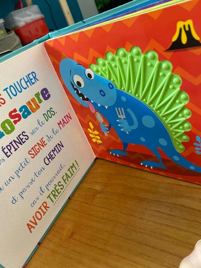 Lot jeux d’éveil et sensoriels - photo numéro 2