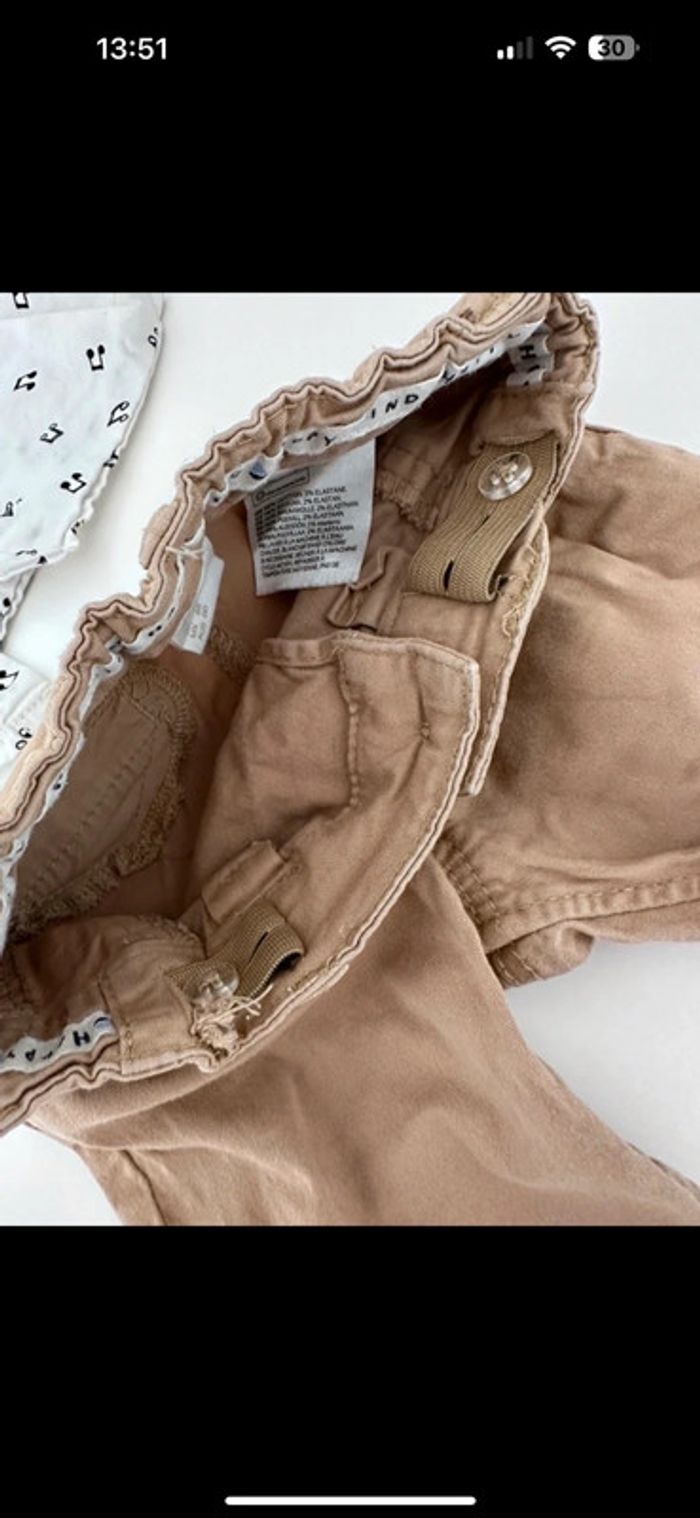 Lot chemise musique et pantalon beige 🎶 - photo numéro 3