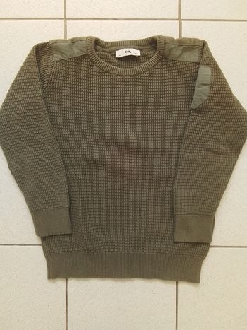 Pull col en rond garçon kaki.