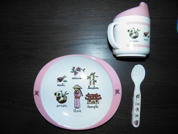 Ensemble repas bébé mélamine "La chaise longue", neuf jamais utilisé