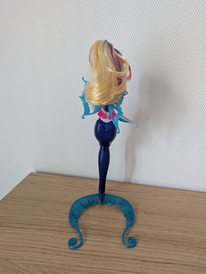 Poupée Monster high Lagoona great Reef scarrier - photo numéro 5
