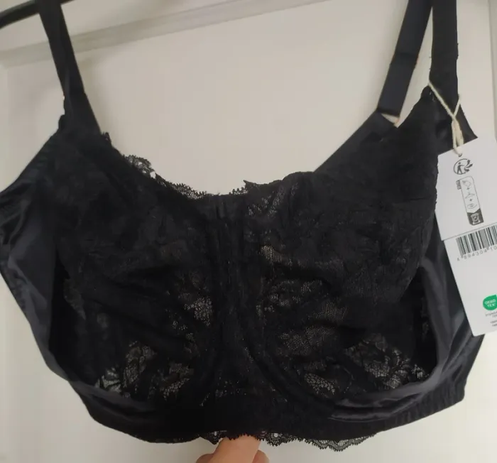 Soutien-gorge à armatures marque Dorina taille 105H neuf - photo numéro 5