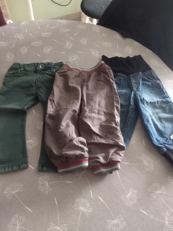Lot 3 pantalons 86