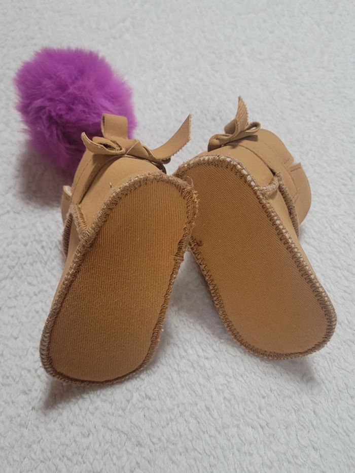 Bottes fille 👧 0/3M Kiabi - photo numéro 5