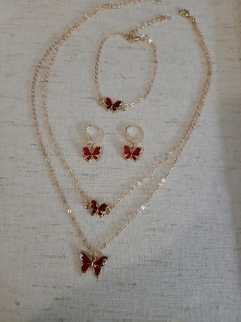 Parure de bijoux