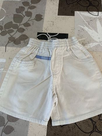 Short jean taille 12 mois