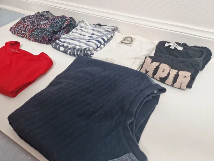 Lot vêtements filles (XS) - photo numéro 2