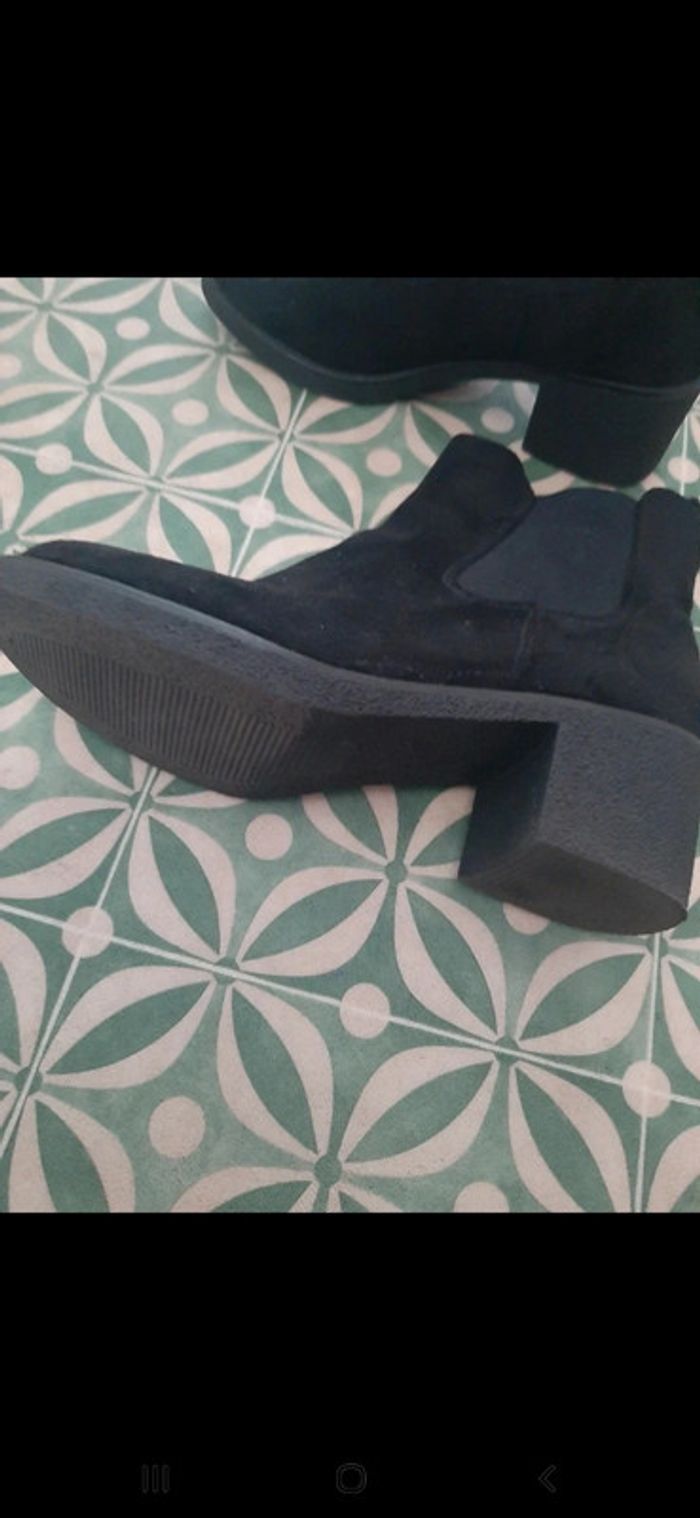 Bottine suédine T39 neuves - photo numéro 2