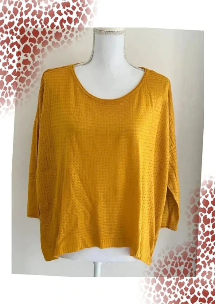 Pull Stradivarius taille 36 - jaune moutarde