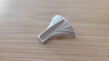 Aileron arrière pièce détachée miniature 1/18 Burago Alfa Romeo 2300 spider 1932 #B61