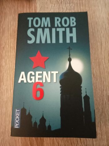 Tom Rob Smith 📚 Agent 6