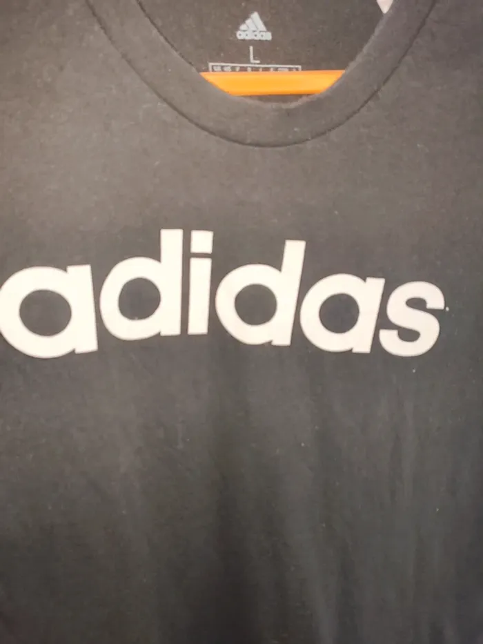 T-shirt adidas femme taille L excellent état - photo numéro 3