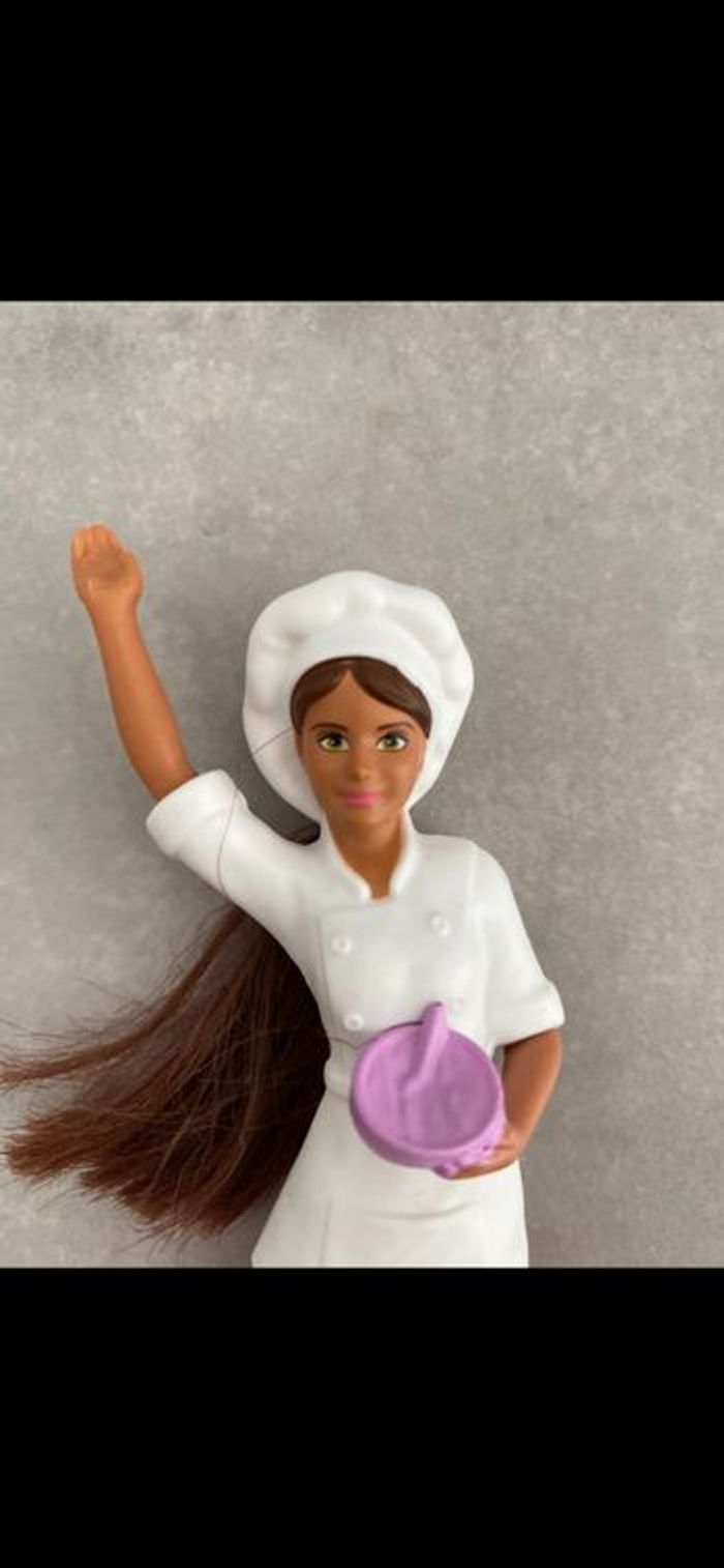 Figurine cuisinière - photo numéro 3