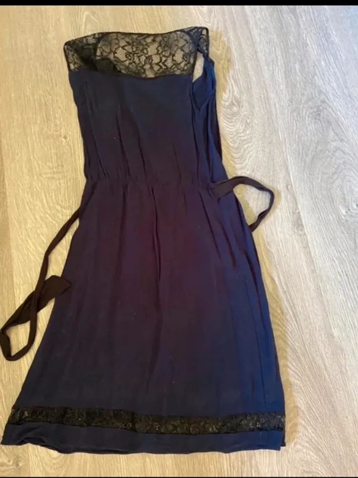 Robe bleu marine t 34 dentelle - photo numéro 2