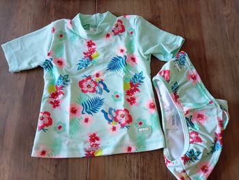 Maillot de bain 2 pièces 12 mois