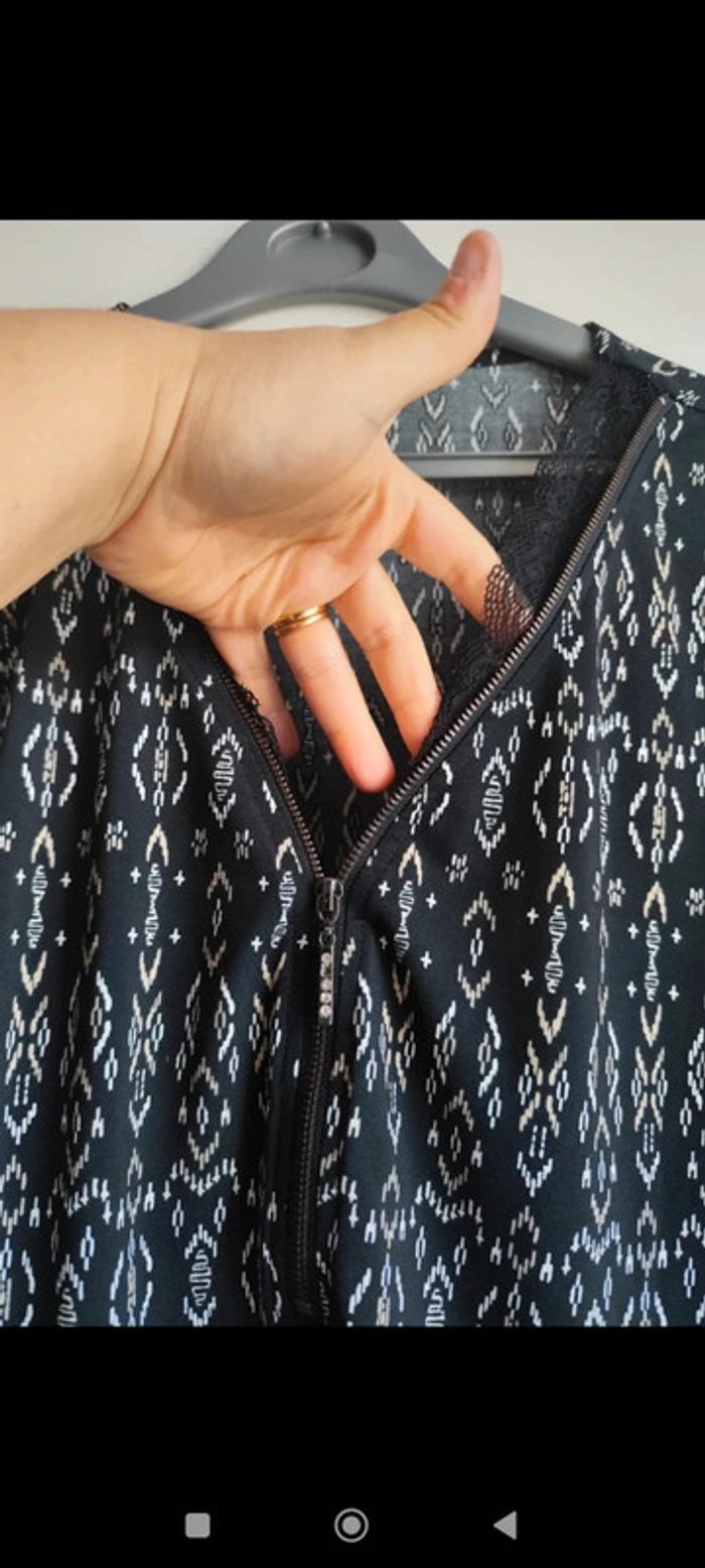 Blouse noire à motifs avec dentelle taille S Mosquitos - photo numéro 4
