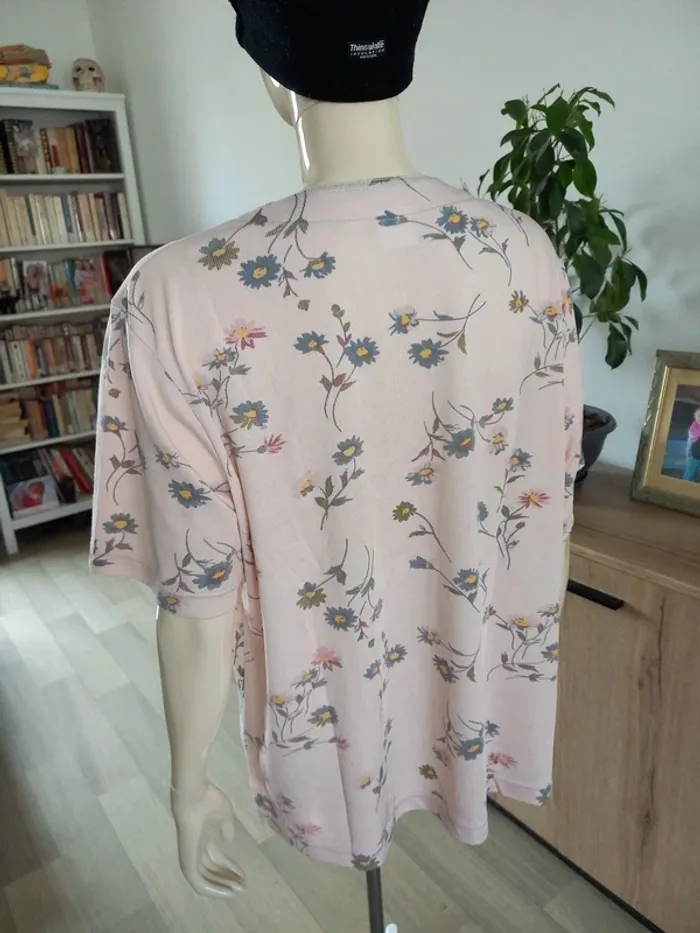 Tee-shirt femme fleuri T46/48 - photo numéro 5