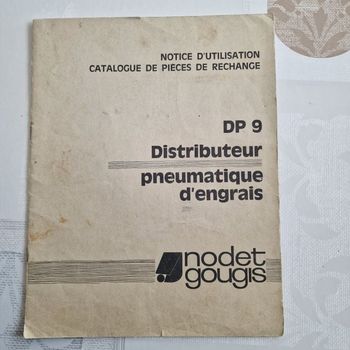 Notice d'utilisation du semoir DP 9