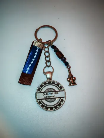 Cadeau humour porte clé message bijoux de sac " ça devrait bien se passer"